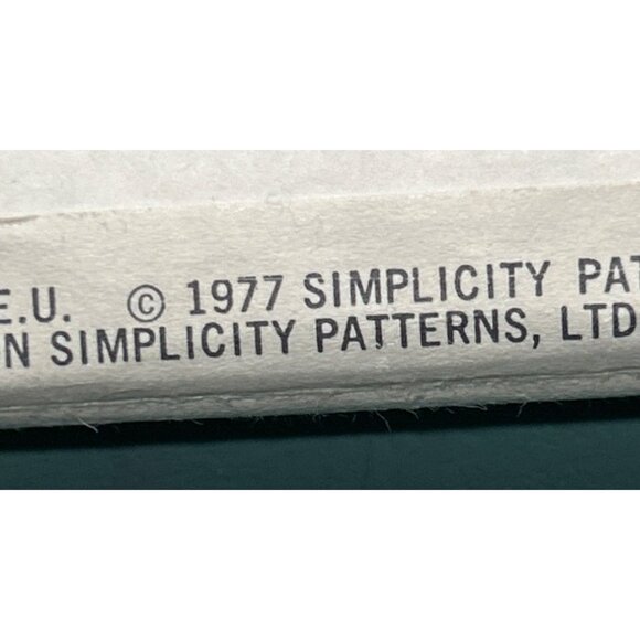 Vintage 1977 Simplicity 8180 Jiffy Sewing Pattern For Women Sizes 40 & 42 - Picture 3 of 3